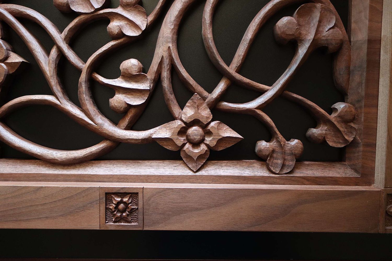 Hand-carved Virgin's Bower Flower in walnut