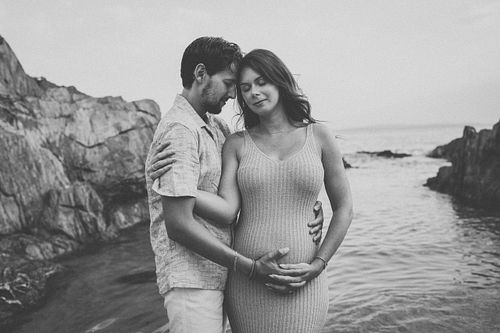 coppia in attesa a Masua in Sardegna