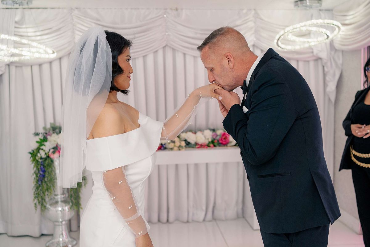 Wedding Ceremony at Little White Chapel, Las Vegas Nevada (Elopement)