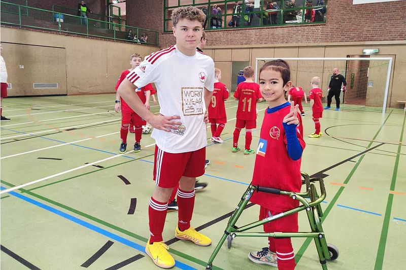 Begeisterndes Internationales Fußballturnier in Kreissporthalle