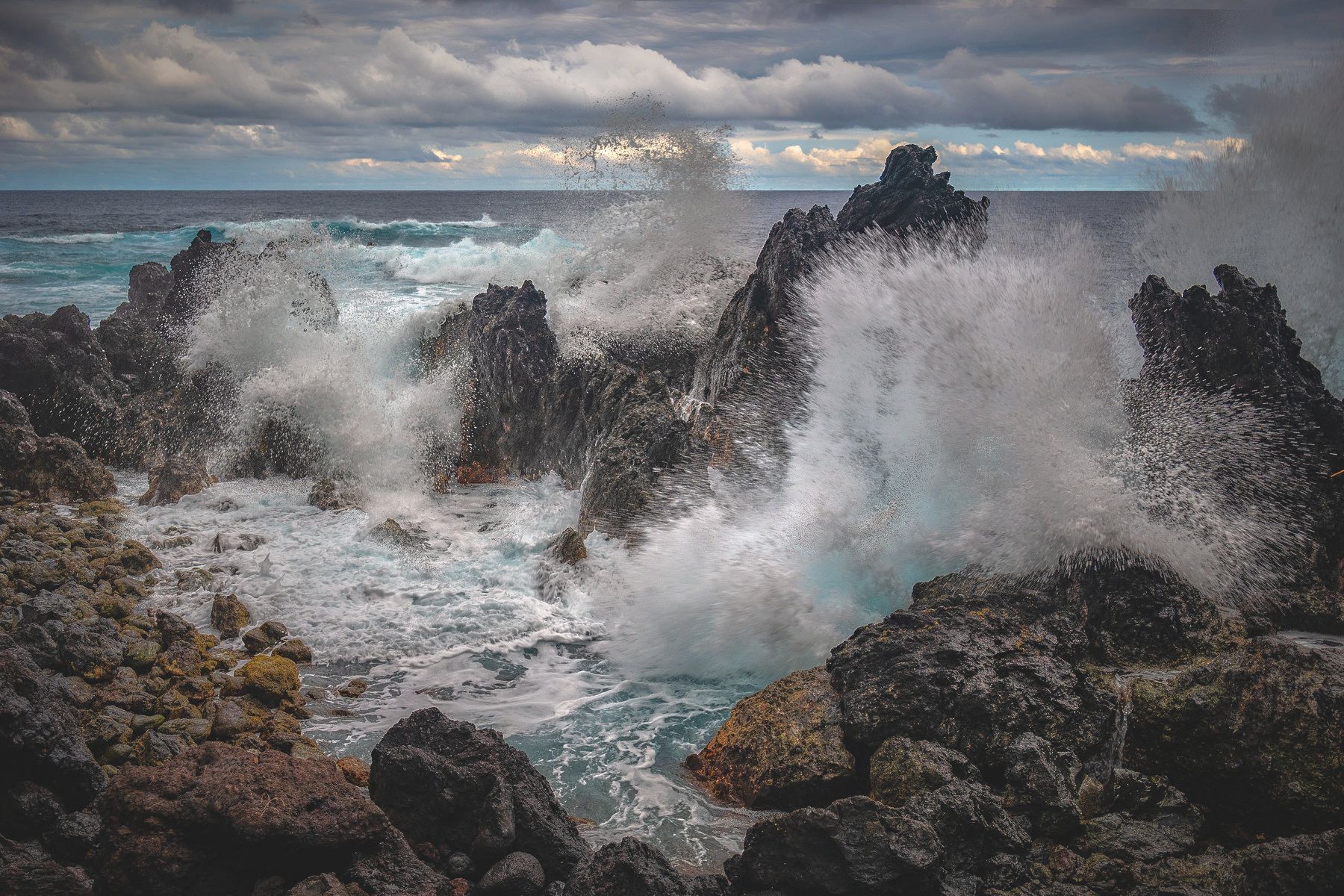 Daily Violent Surf on Hawaii's East Coast - Laupahoehoe, Hawaii