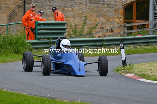 Van Diemen RF85 driven by Jimmy Harris