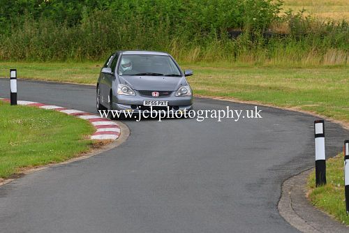 Honda Civic Type R driven by Shane Jowett