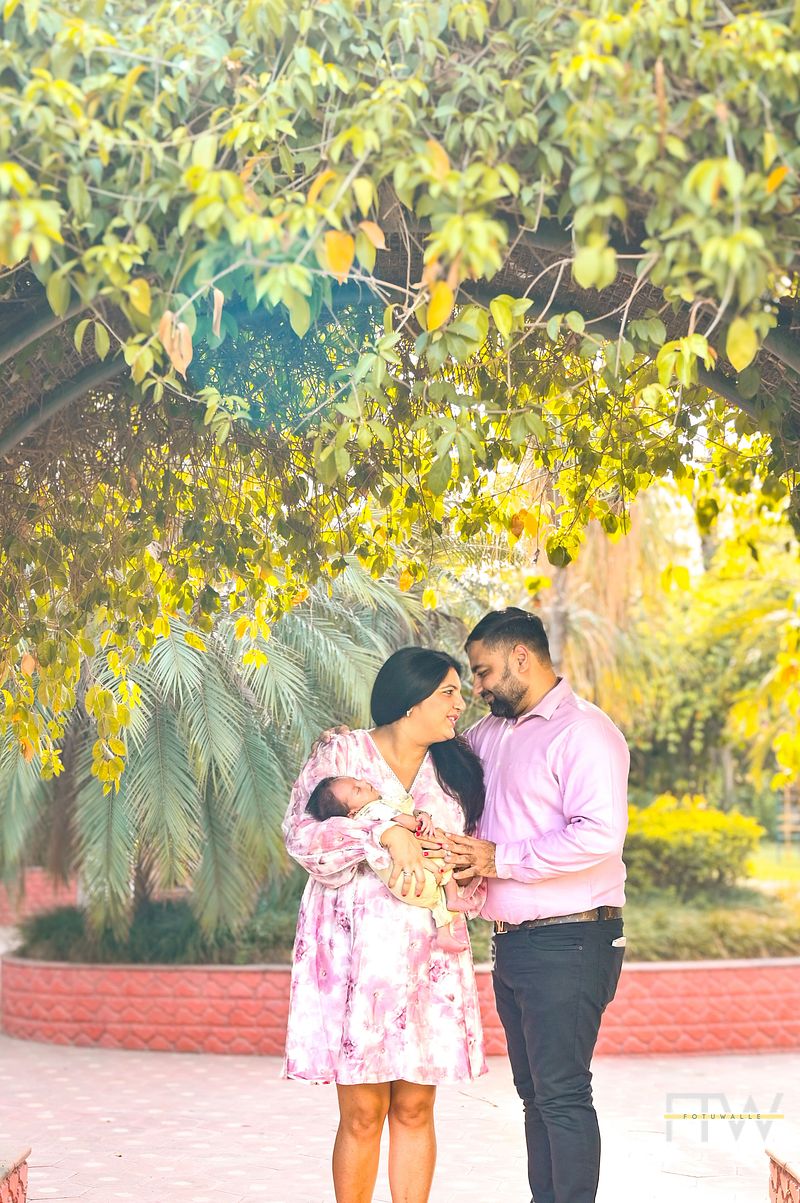 Vayu's New Born Family Shoot