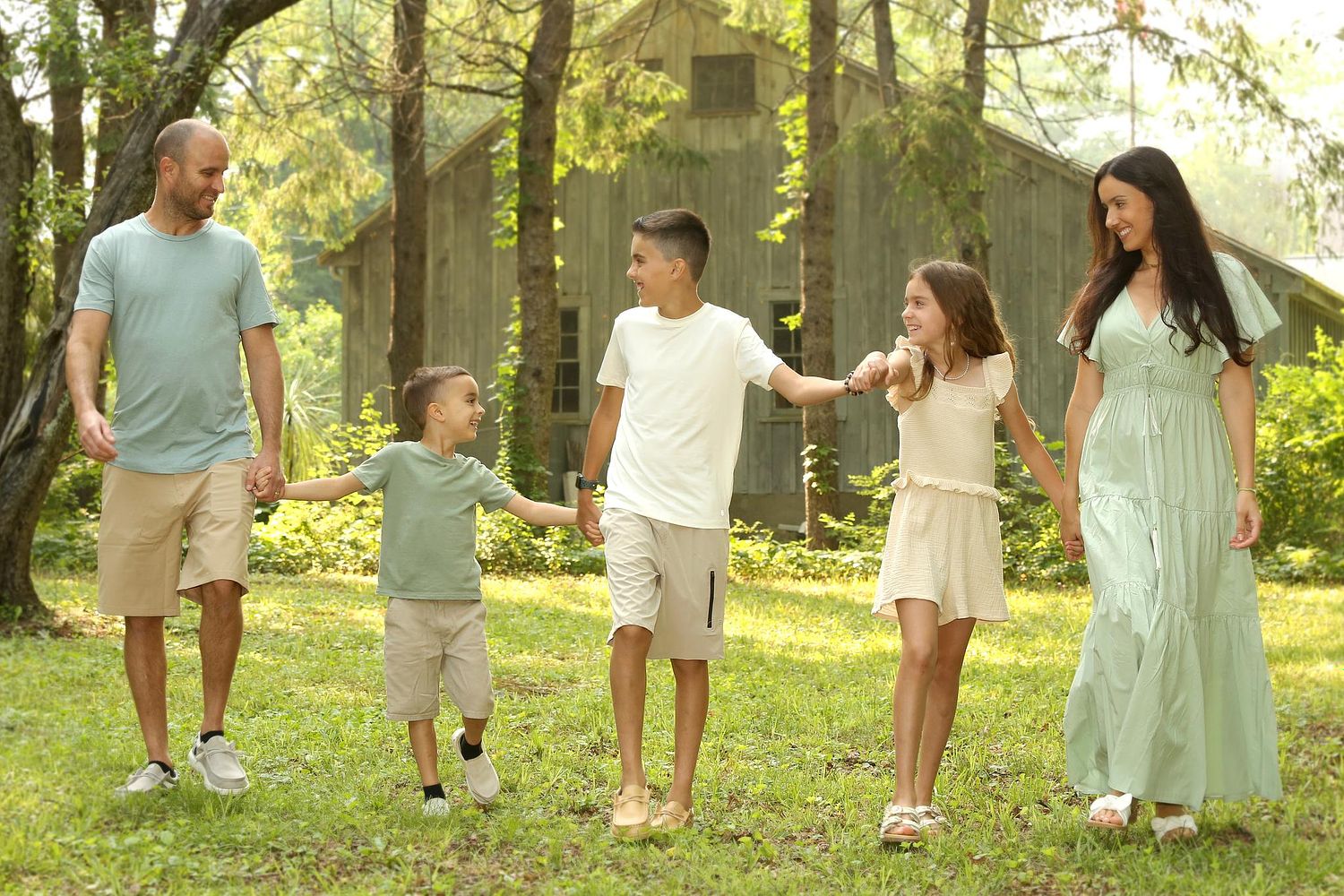 Forest Vibe Photography, Family and Pet Photography