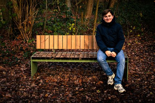 Hallo, ik ben Matthias, de creatieve kracht achter Atelier Outline.