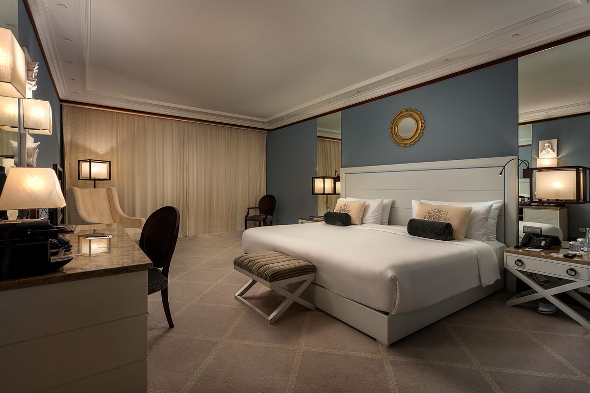 Produ&ccedil;&atilde;o fotogr&aacute;fica de no Grande Real Villa It&aacute;lia, membro do THE LEADING HOTELS OF THE WORLD.