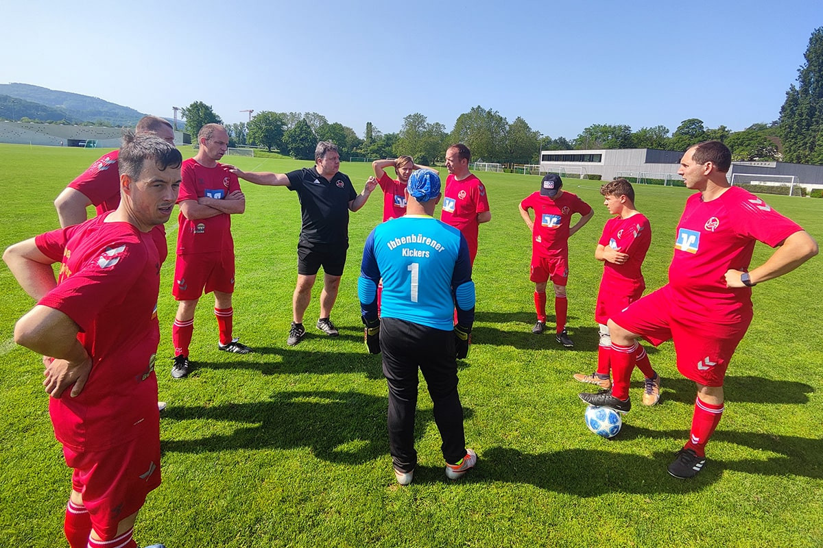 Entspannte Trainerhaltung