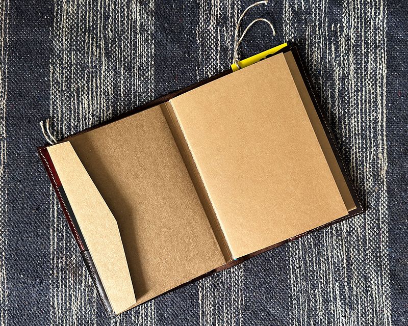 SKINS: Scriptura EDC Kraft Folder | Journal Insert