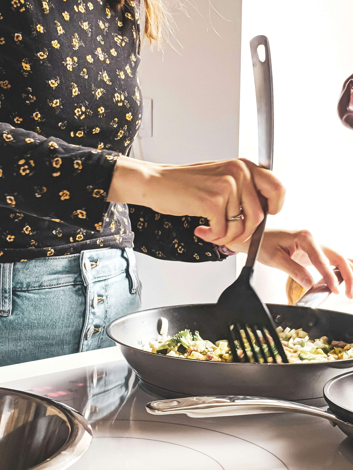 woman making a healthy meal to prevent acid reflux