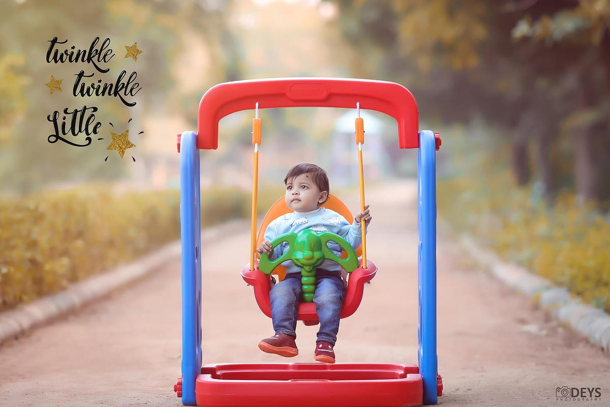 Prebirthday baby photoshoot at Nehru Park