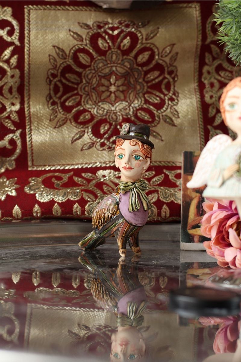 Spring bird, ceramic mini-sculpture