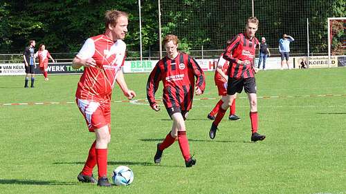 Ich habe eine Behinderung und m&ouml;chte Fu&szlig;ball spielen &ndash; was muss ich tun?