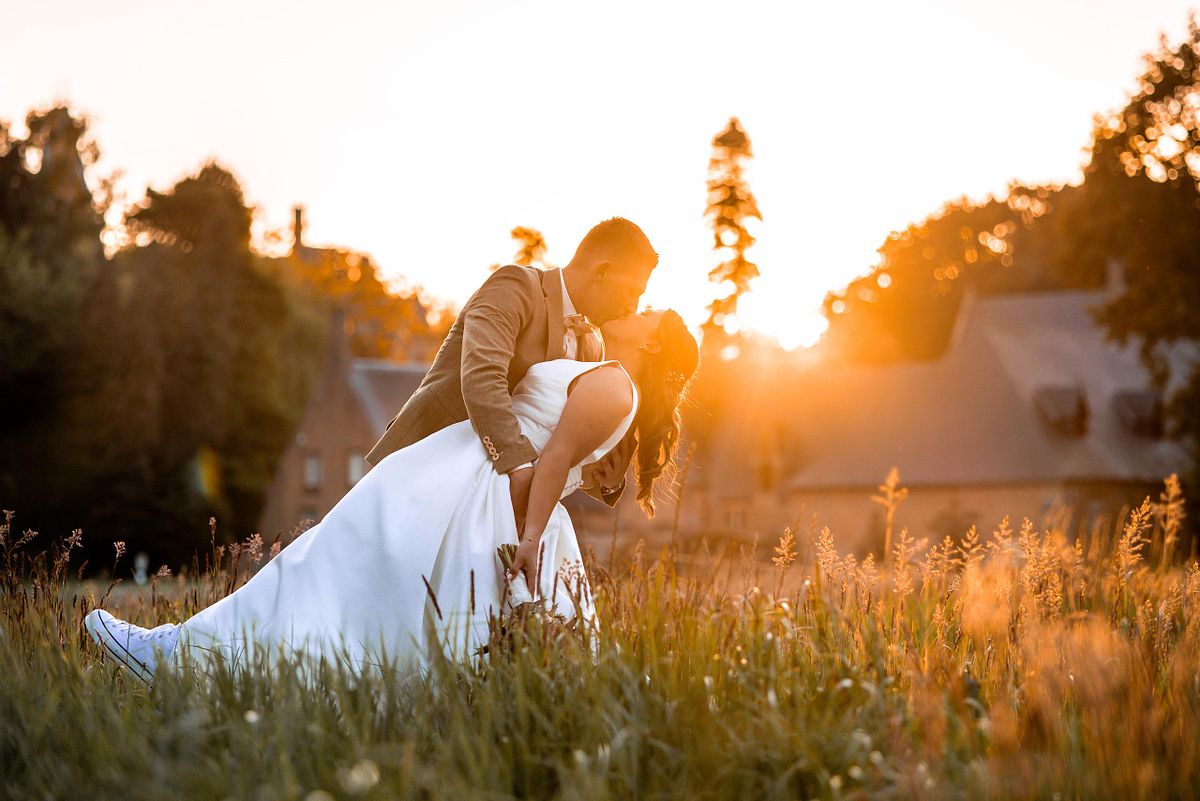 Trouwfotograaf Vlaanderen - Fotoshoot tijdens golden hour