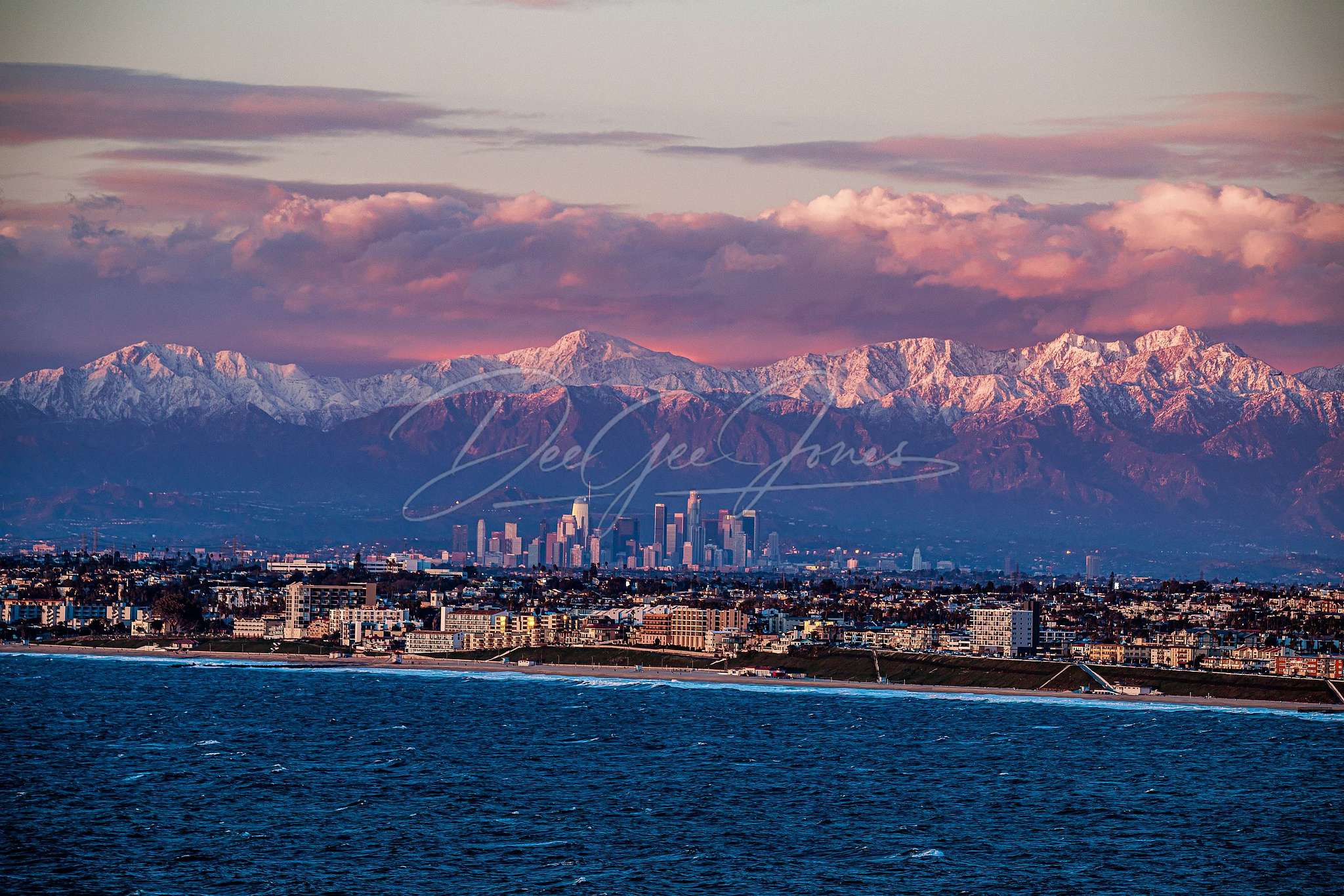 Downtown Los Angeles , Snow on Mountains
