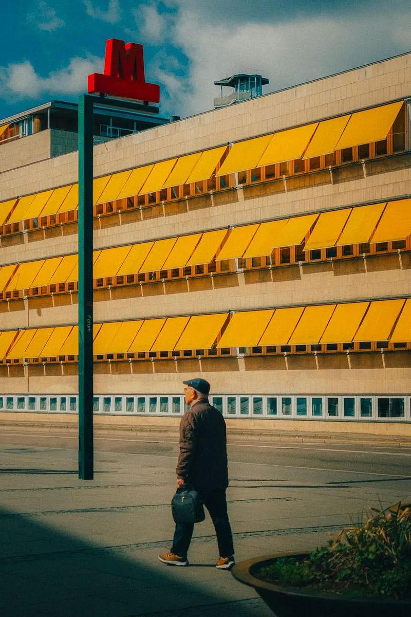 Dreamy Film Lightroom Preset – Soft & Sunny Aesthetic for a Retro Look