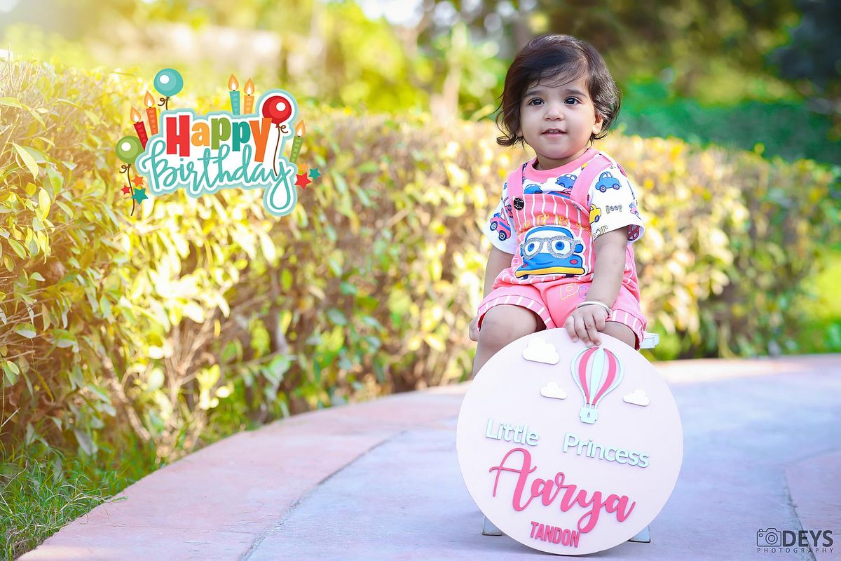 Pre birthday photoshoot baby girl in Delhi NCR