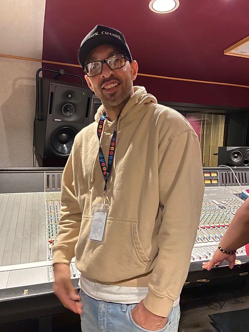 Meet Jarod Micah Pearson, a talented Artist & Producer from Grand Rapids, Michigan, by way of Nashville. JP wears multiple creative hats, making his mark in the Entertainment Industry.
