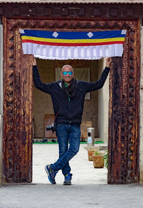 I am NILESH TELI from the vibrant city of Mumbai. I am a nature enthusiast, a hobby photographer, and a proud cancer survivor of 14 years.