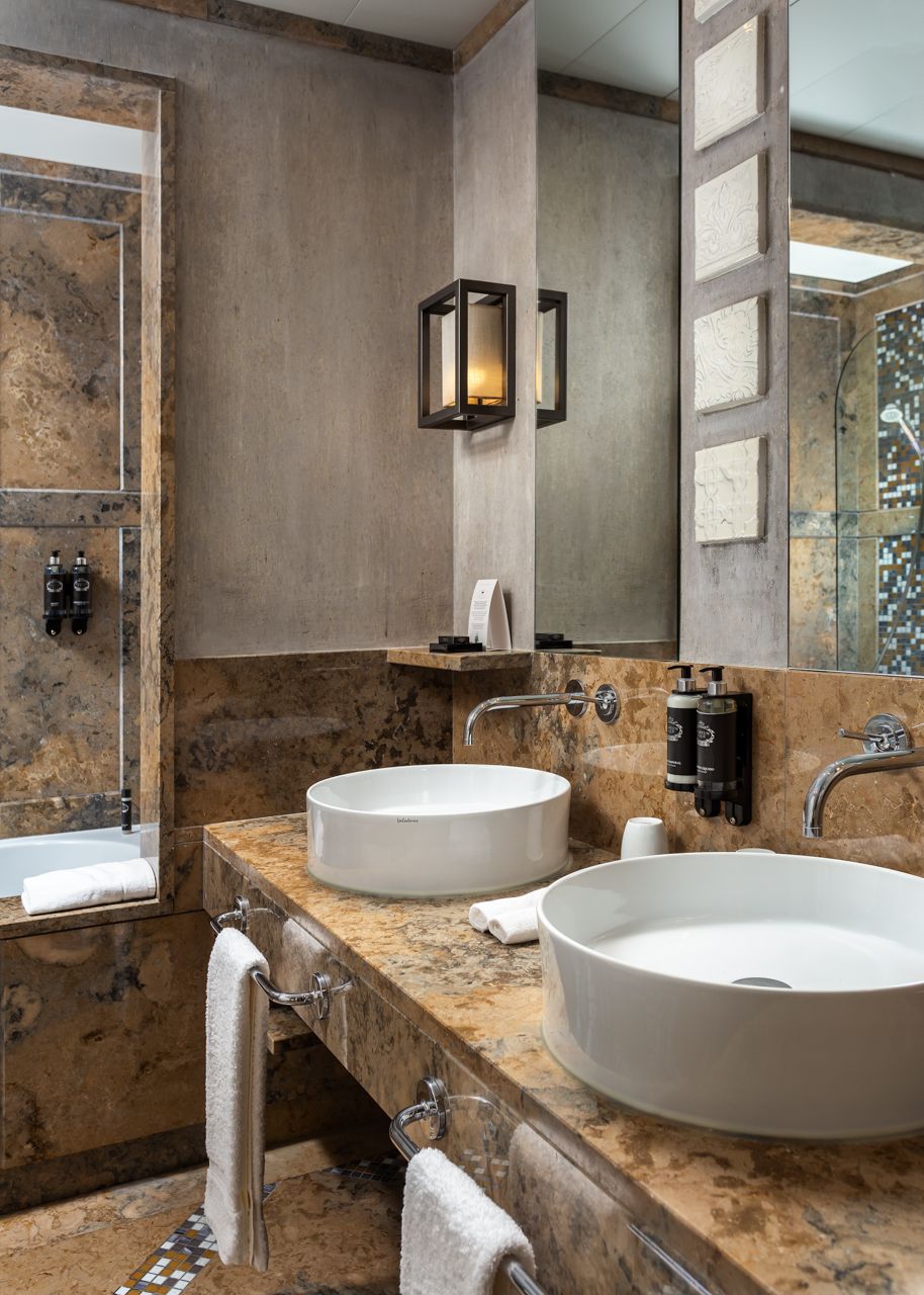 Produção fotográfica de no Grande Real Villa Itália, membro do THE LEADING HOTELS OF THE WORLD.