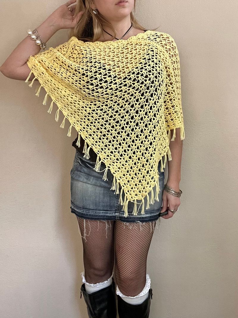 Gemma Poncho - Free PDF Crochet Pattern