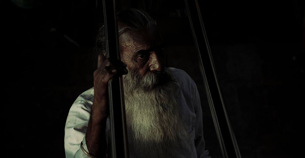 portrait, beard man, Oldman, waiting, low light shoot