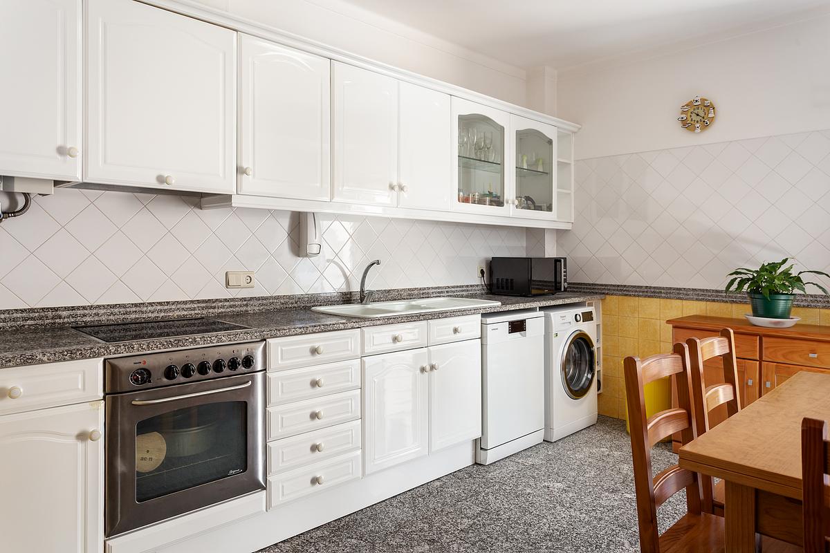Apartamento T2 em Tomar &ndash; Fotografia de Interiores