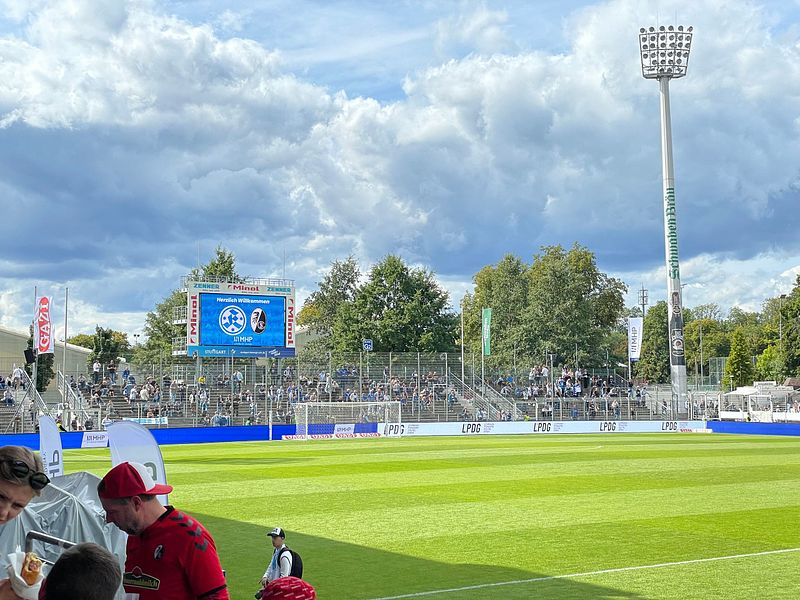 Eigentlich bin ich ja ein Roter