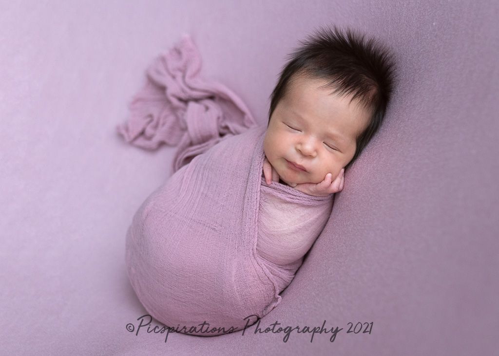Newborn Photography - Picspirations Photography (10)