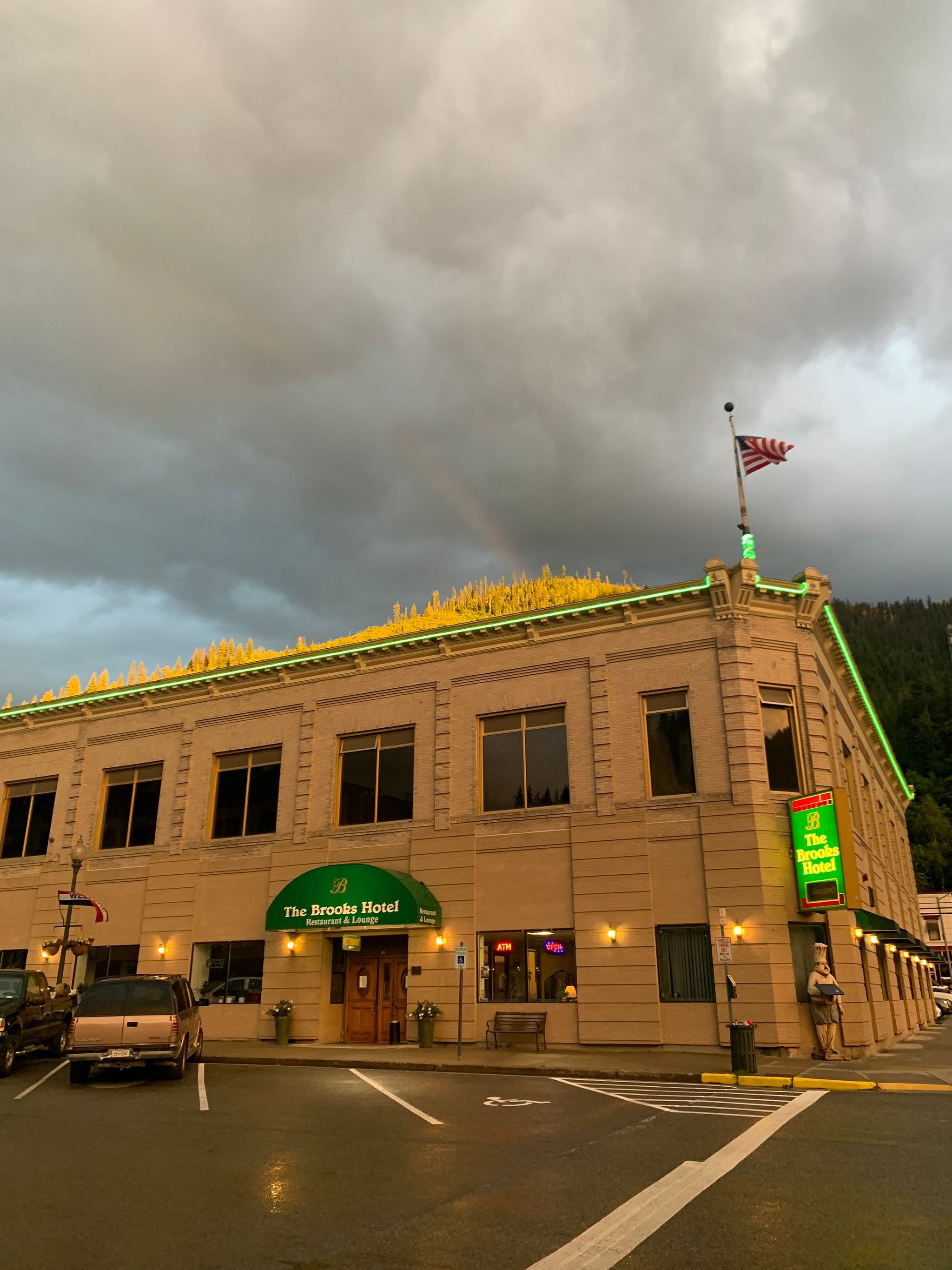 Brooks Hotel