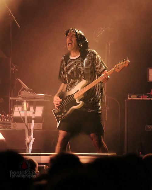 SUN als Support-Act für Hanabie in Huxleys Neuer Welt in Berlin.