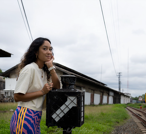 Authentic Portraits in Real Environments