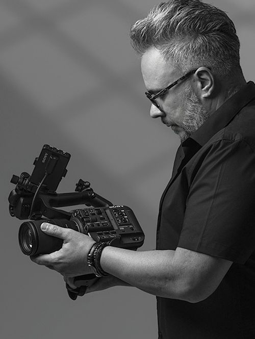 "O meu objetivo &eacute; contar a vossa hist&oacute;ria com sensibilidade e pelicula cinematogr&aacute;fica.