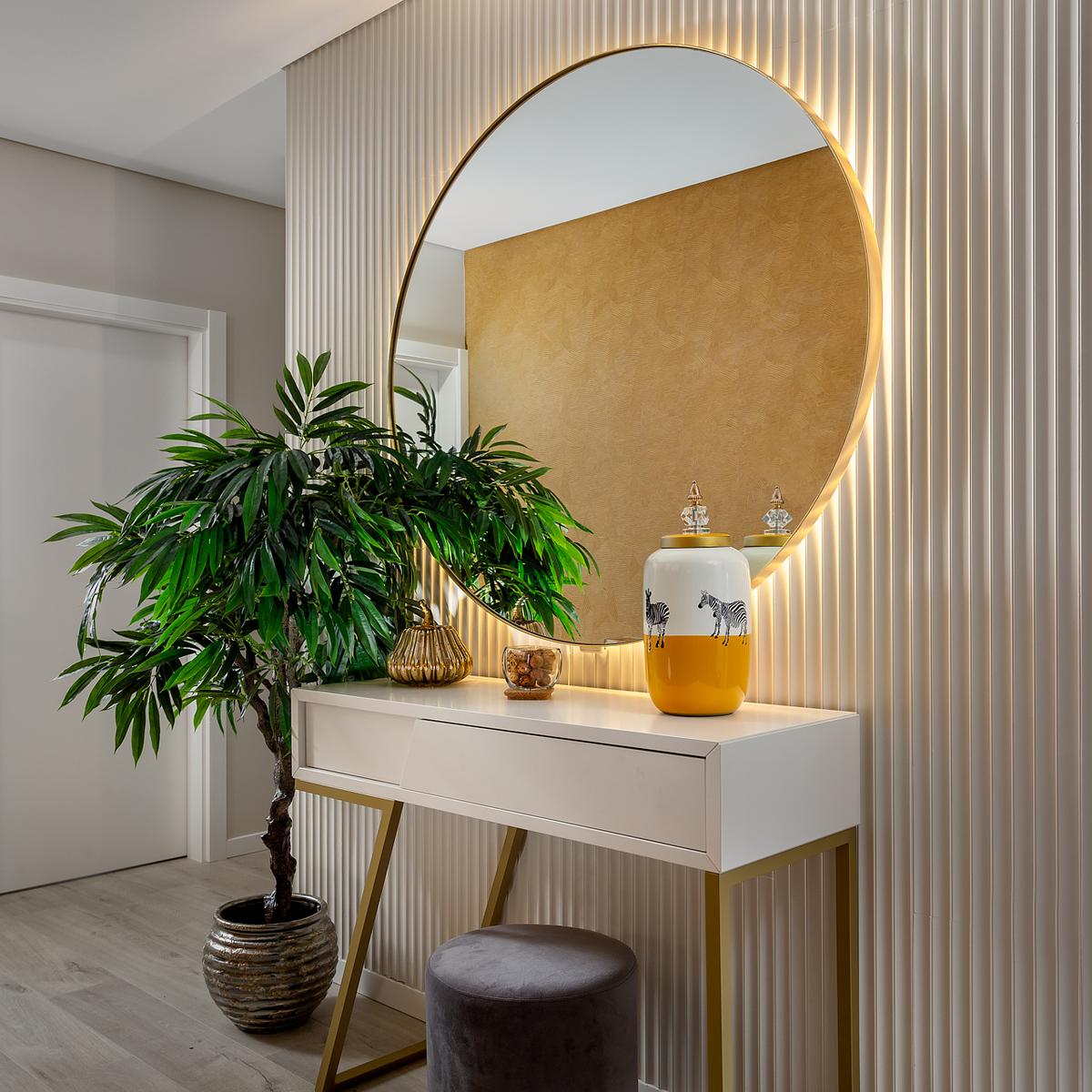 Fotografia de no Apartamento Montijo, destacando a decora&ccedil;&atilde;o com Estilo Africano.