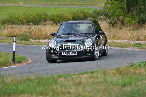 Mini Cooper S driven by Robert Wilson