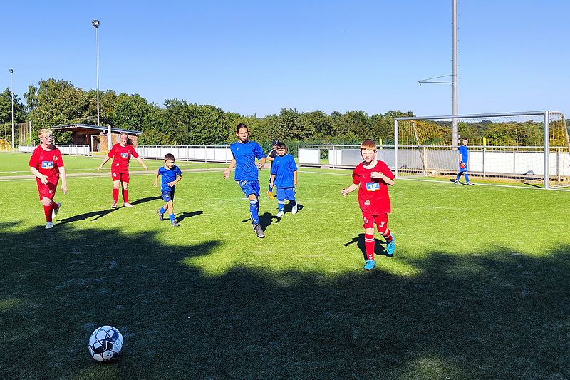 Fußballfest mit der Manuel Neuer Kids Foundation