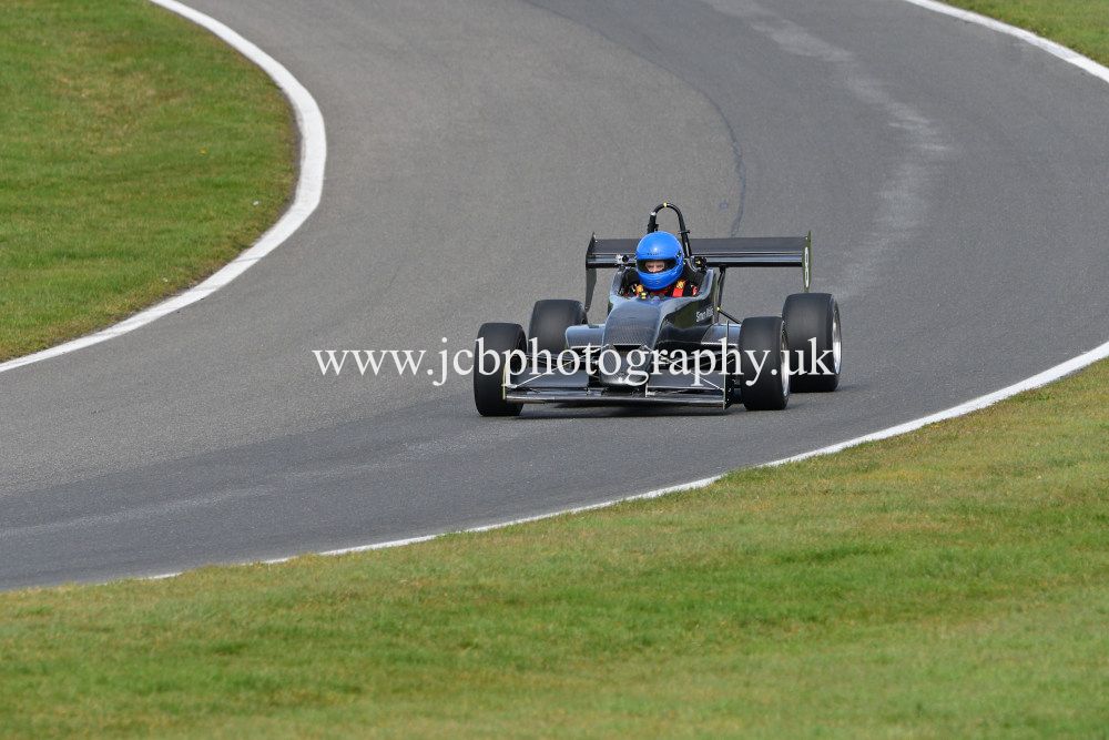 OMS 3000M Simon Wallis