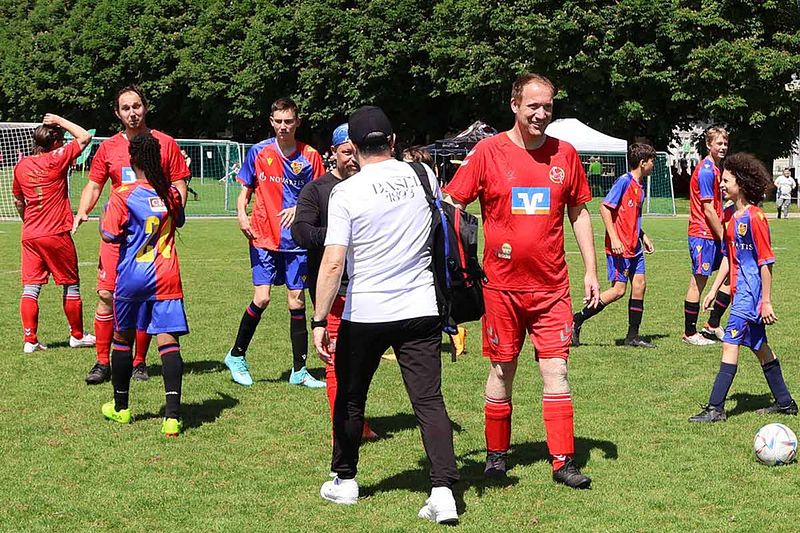 Kickers on Tour: Fußballturnier beim FC Basel