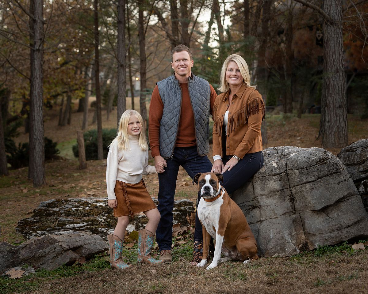 professional family photographer rogers arkansas
