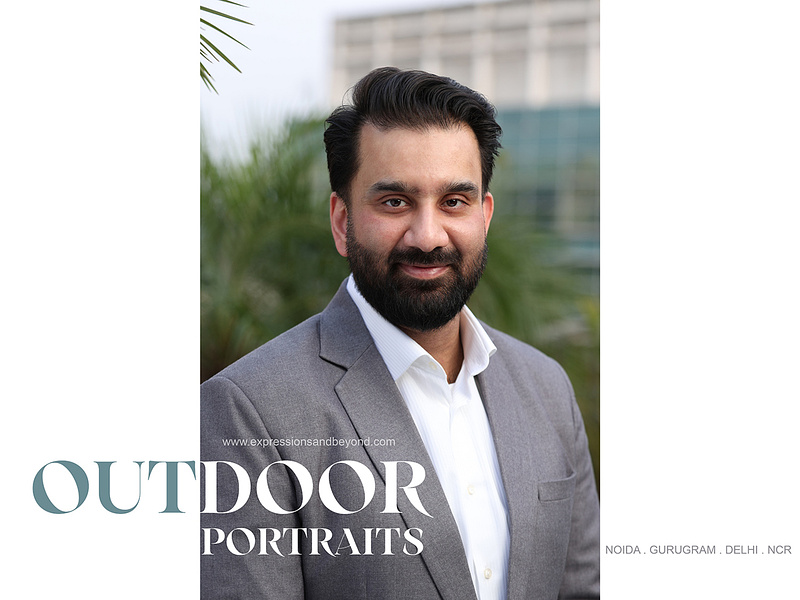 Outdoor headshots & profile photography in Noida, Gurgaon, Delhi, NCR