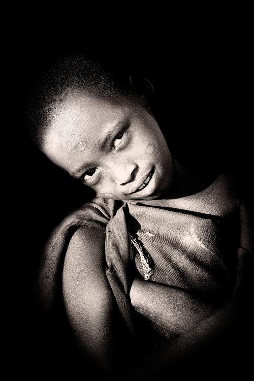 Portrait d'une enfant Massaï de Tanzanie