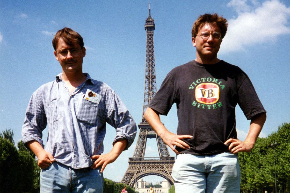 Image of Felix and Matt in Paris during Interrail Tour summer 1995